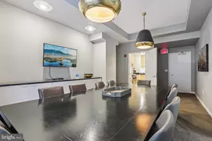 1425 Locust St, Philadelphia, PA 19102 - Photo 29