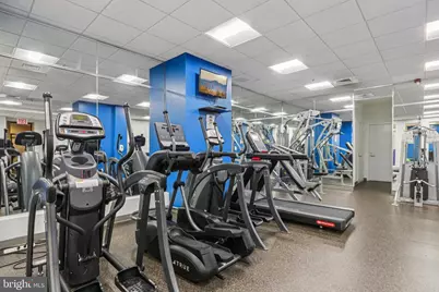 1425 Locust Street #7D, Philadelphia, PA 19102 - Photo 37