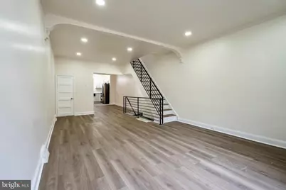 2446 S Woodstock Street, Philadelphia, PA 19145 - Photo 5