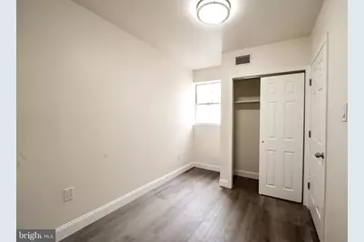 2446 S Woodstock Street, Philadelphia, PA 19145 - Photo 17