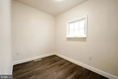 2446 S Woodstock Street, Philadelphia, PA 19145 - Photo 15