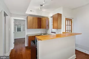 1641 Christian St, Philadelphia, PA 19146 - Photo 7