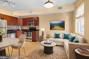 909 N 19th St, Philadelphia, PA 19130 - Photo 1