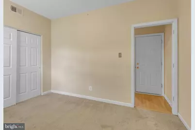 909 N 19th Street #B, Philadelphia, PA 19130 - Photo 11