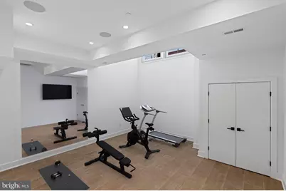 742 S Broad Street, Philadelphia, PA 19146 - Photo 35