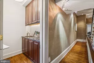 1818 Delancey Pl, Philadelphia, PA 19103 - Photo 17