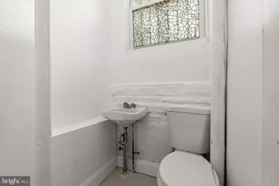 2426 S Rosella Street, Philadelphia, PA 19153 - Photo 27