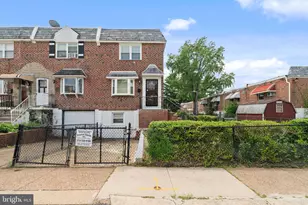 2426 S Rosella St, Philadelphia, PA 19153 - Photo 3