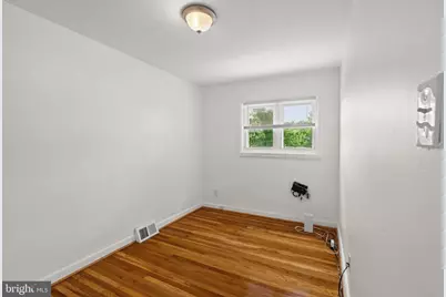 2426 S Rosella Street, Philadelphia, PA 19153 - Photo 15