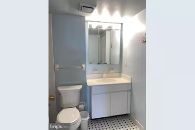 1420 Locust Street #20Q, Philadelphia, PA 19102 - Photo 19