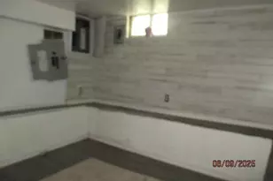 1142 W Nevada St, Philadelphia, PA 19133 - Photo 13