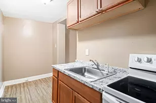 2732 W Sterner St, Philadelphia, PA 19132 - Photo 5