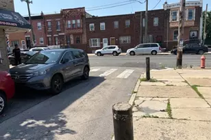 2053 S Hutchinson St, Philadelphia, PA 19148 - Photo 3