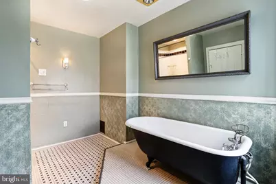 2335 Christian Street, Philadelphia, PA 19146 - Photo 15