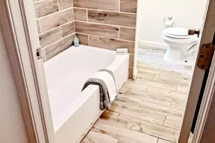 4064 Parkside Ave, Philadelphia, PA 19104 - Photo 7