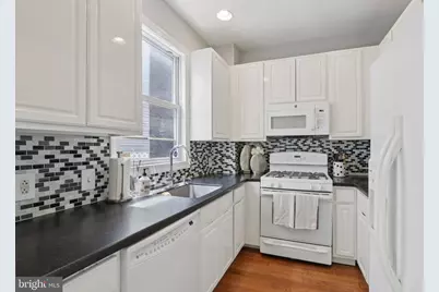 929 S 18th Street, Philadelphia, PA 19146 - Photo 17