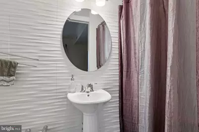 929 S 18th Street, Philadelphia, PA 19146 - Photo 11