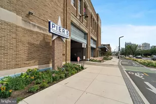 7 N Christopher Columbus Blvd, Philadelphia, PA 19106 - Photo 5