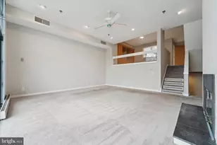 7 N Christopher Columbus Blvd, Philadelphia, PA 19106 - Photo 7