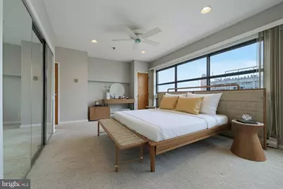 7 N Christopher Columbus Boulevard #130, Philadelphia, PA 19106 - Photo 27