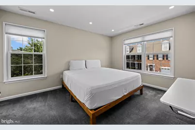 2124 W Reserve Drive, Philadelphia, PA 19145 - Photo 23