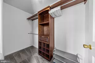 2124 W Reserve Dr, Philadelphia, PA 19145 - Photo 19