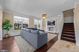 2124 W Reserve Dr, Philadelphia, PA 19145 - Photo 7