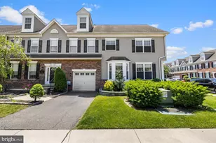 2124 W Reserve Dr, Philadelphia, PA 19145 - Photo 9