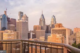 2020 Walnut St, Philadelphia, PA 19103 - Photo 17