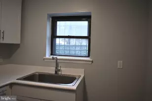 512 Mercy St, Philadelphia, PA 19148 - Photo 15