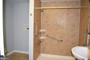 512 Mercy St, Philadelphia, PA 19148 - Photo 21