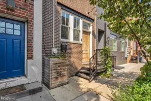 2208 Amber St, Philadelphia, PA 19125 - Photo 3