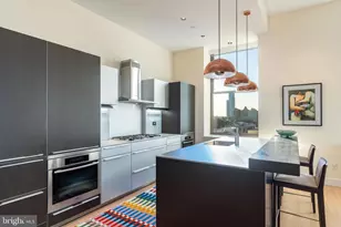 210 W Washington Square, Philadelphia, PA 19106 - Photo 9