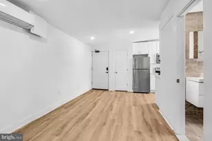 2046 E Huntingdon St, Philadelphia, PA 19125 - Photo 5