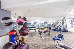 2201 Pennsylvania Ave, Philadelphia, PA 19130 - Photo 39