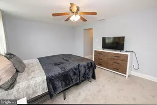 4207 Fairdale Rd, Philadelphia, PA 19154 - Photo 31