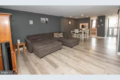 4207 Fairdale Road, Philadelphia, PA 19154 - Photo 9