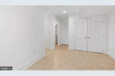 884 N Lawrence Street, Philadelphia, PA 19123 - Photo 17