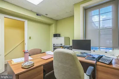 2047 Locust Street, Philadelphia, PA 19103 - Photo 29