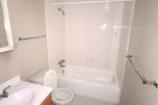 226 Monroe St, Philadelphia, PA 19147 - Photo 11