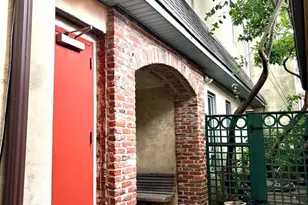 226 Monroe St, Philadelphia, PA 19147 - Photo 5