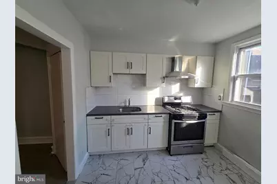 554 E Carver Street, Philadelphia, PA 19120 - Photo 5