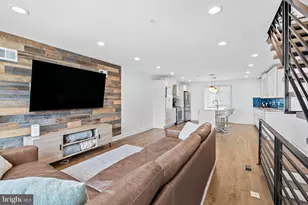 2615 E Harold St, Philadelphia, PA 19125 - Photo 3