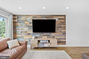 2615 E Harold St, Philadelphia, PA 19125 - Photo 11