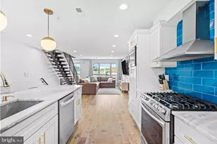 2615 E Harold St, Philadelphia, PA 19125 - Photo 9