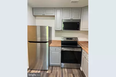 4000 Gypsy Lane #420D, Philadelphia, PA 19129 - Photo 7