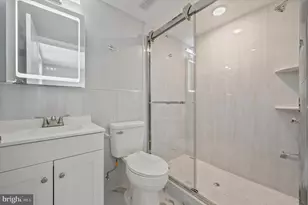 2405 Ridge Ave, Philadelphia, PA 19121 - Photo 11