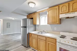 1711 N Gratz St, Philadelphia, PA 19121 - Photo 7