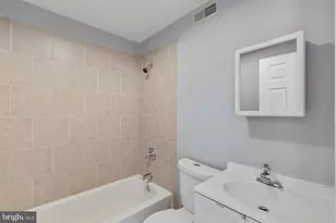 1711 N Gratz St, Philadelphia, PA 19121 - Photo 13