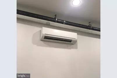 619 Hope Street, Philadelphia, PA 19123 - Photo 5